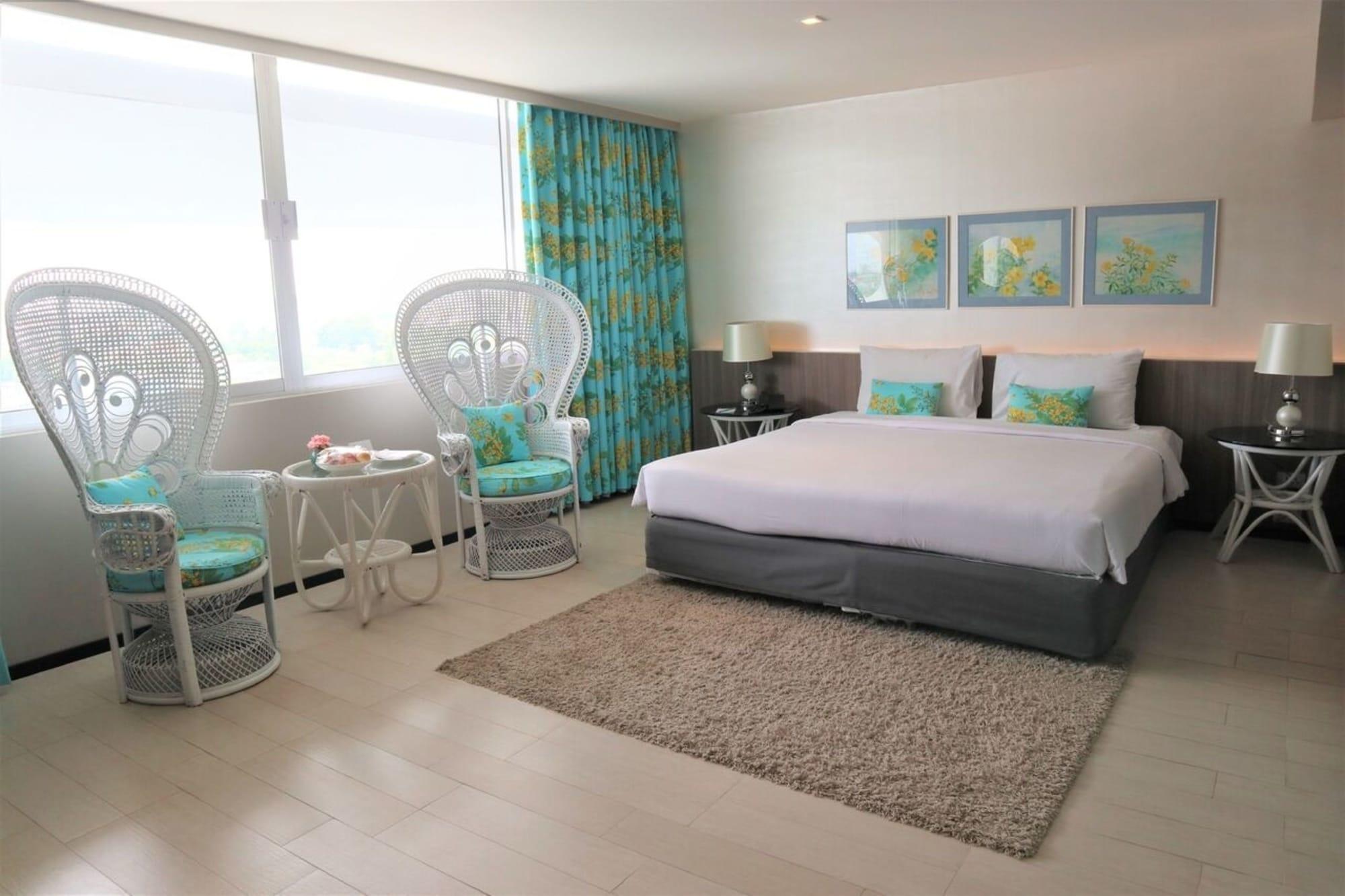 Pearl Hotel Phuket Exterior foto
