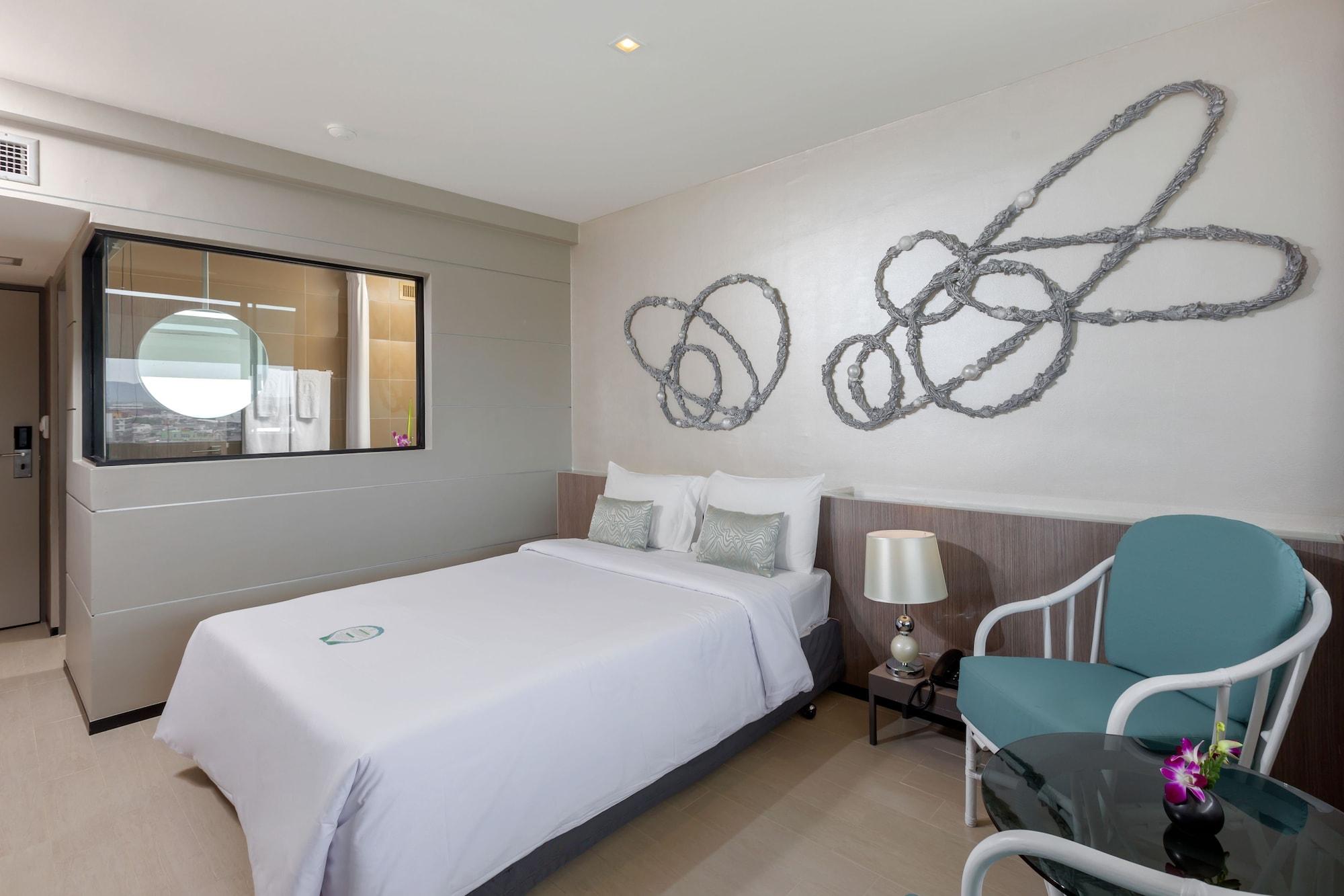 Pearl Hotel Phuket Exterior foto