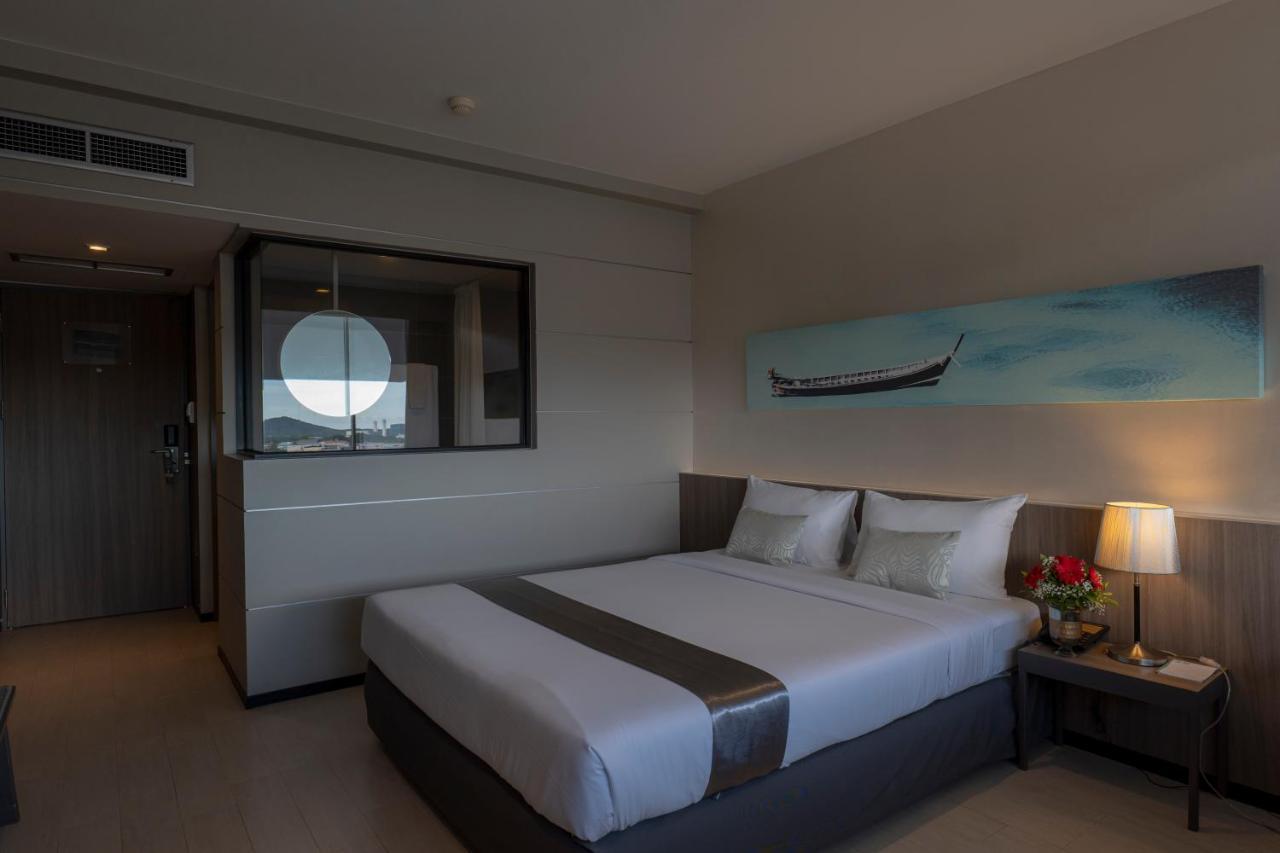 Pearl Hotel Phuket Exterior foto