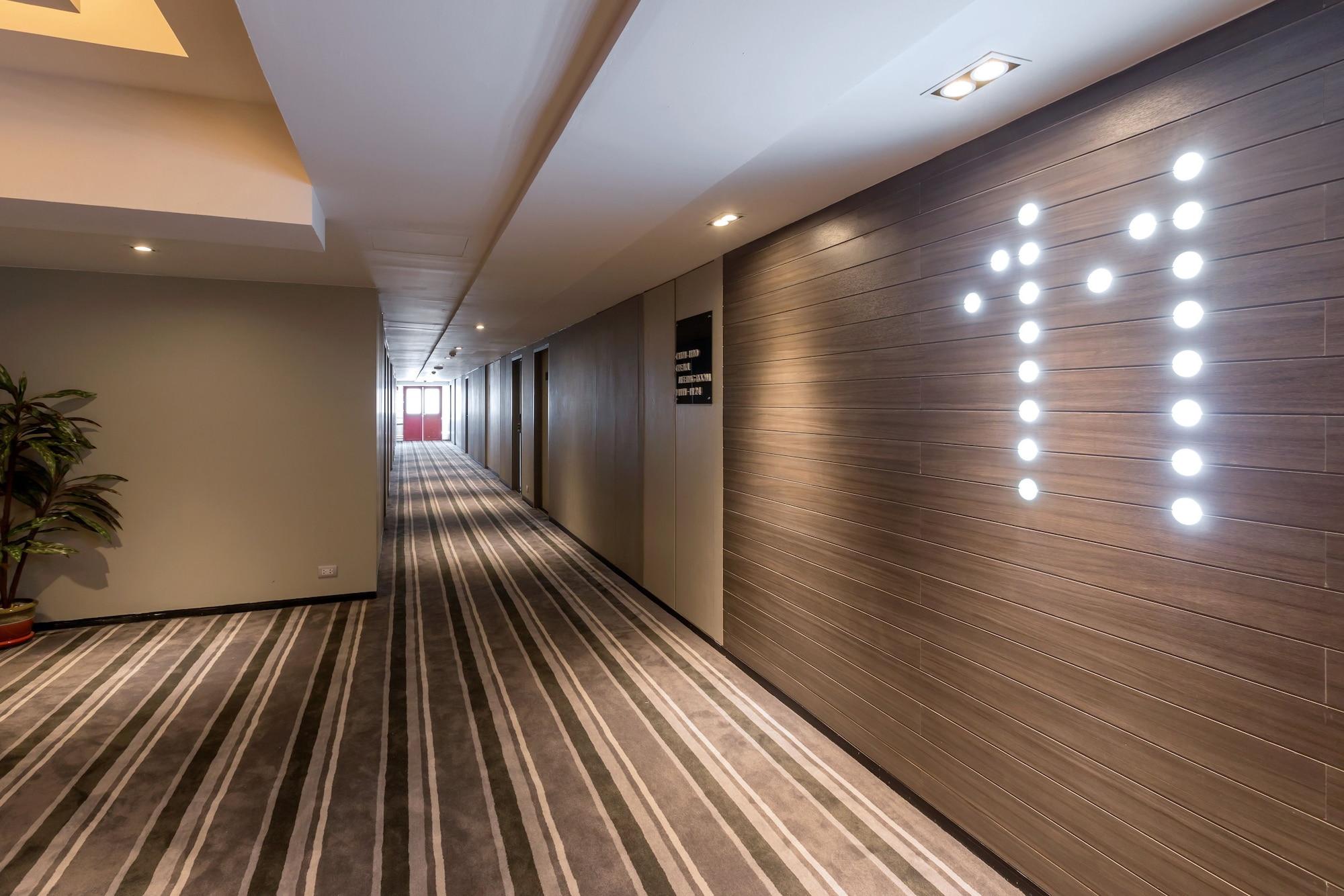 Pearl Hotel Phuket Exterior foto