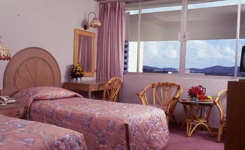 Pearl Hotel Phuket Exterior foto