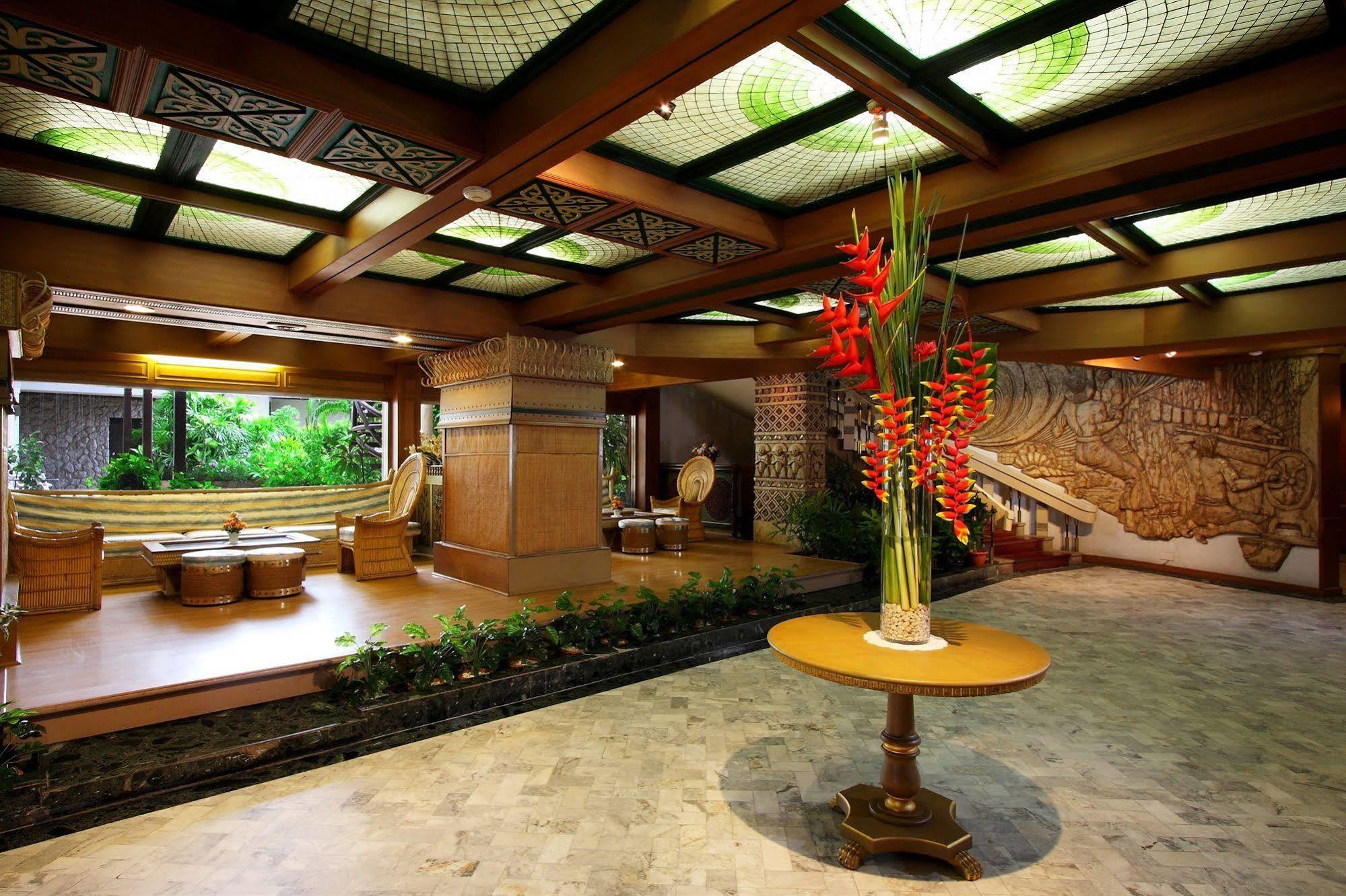 Pearl Hotel Phuket Exterior foto